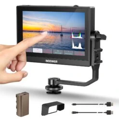 NEEWER F500 5.5 Inch Camera Field Monitor