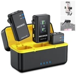 NEEWER CM28 PRO Wireless Lavalier Lapel Microphone System With Charging Case